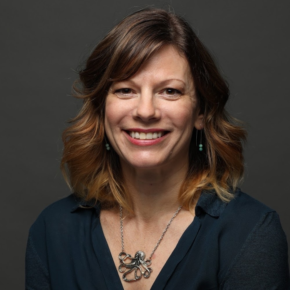 Meet your Posher, Leigh